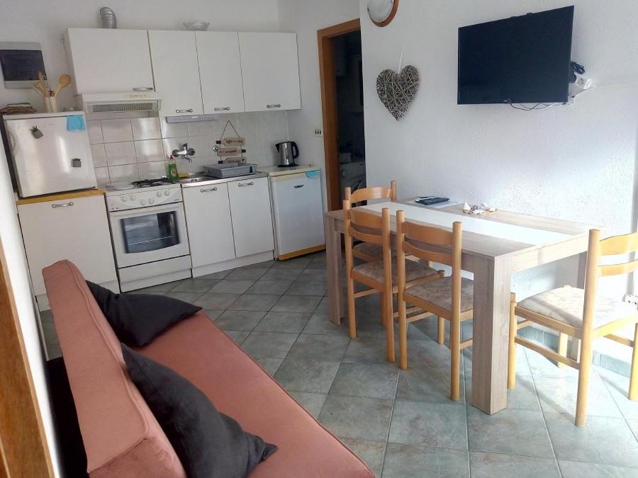 Apartmani Paulo Vis Extérieur photo