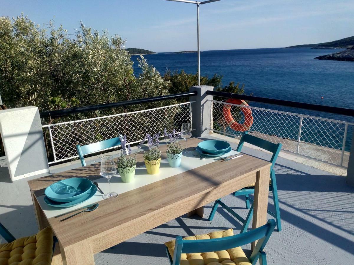 Apartmani Paulo Vis Extérieur photo